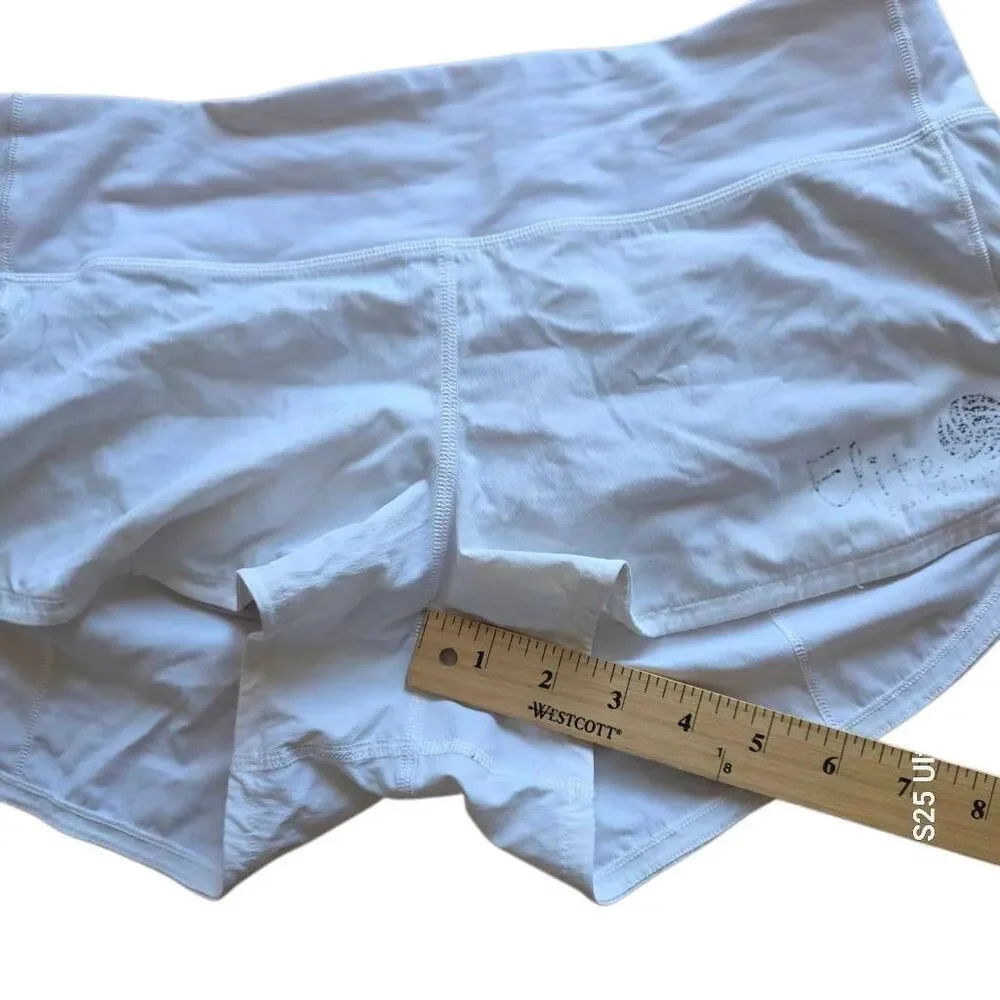 Lululemon womens Sz 8 white speed up Running shorts graphic printed